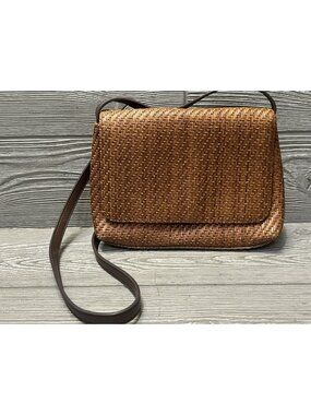 Vintage Fossil Brown Camel Color Wicker Weave Crossbody Purse Handbag 9” X 6”